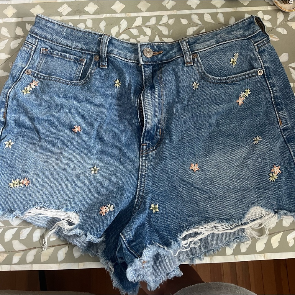 american eagle flower embroidered jean shorts